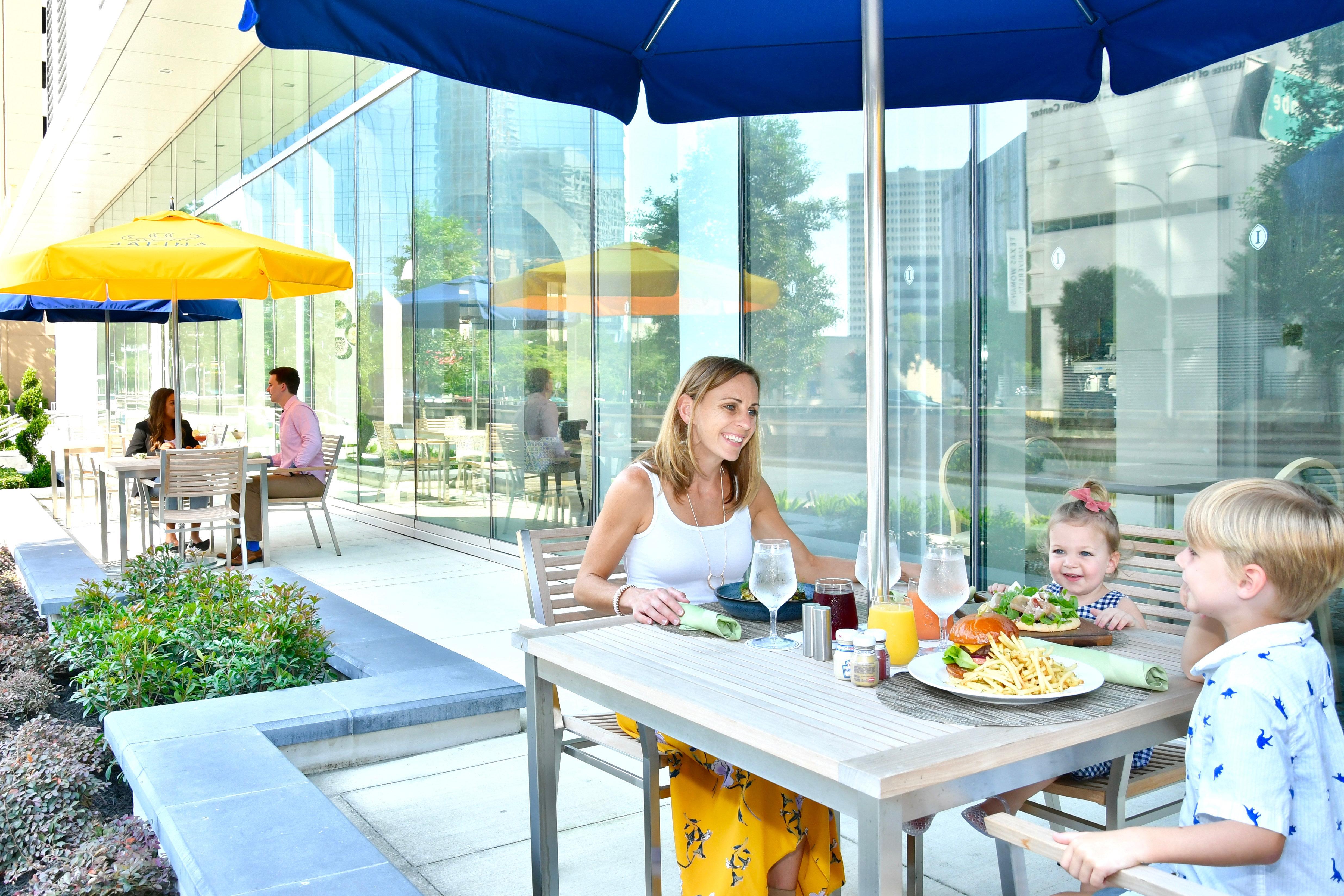 Hotel Intercontinental Houston By Ihg Esterno foto
