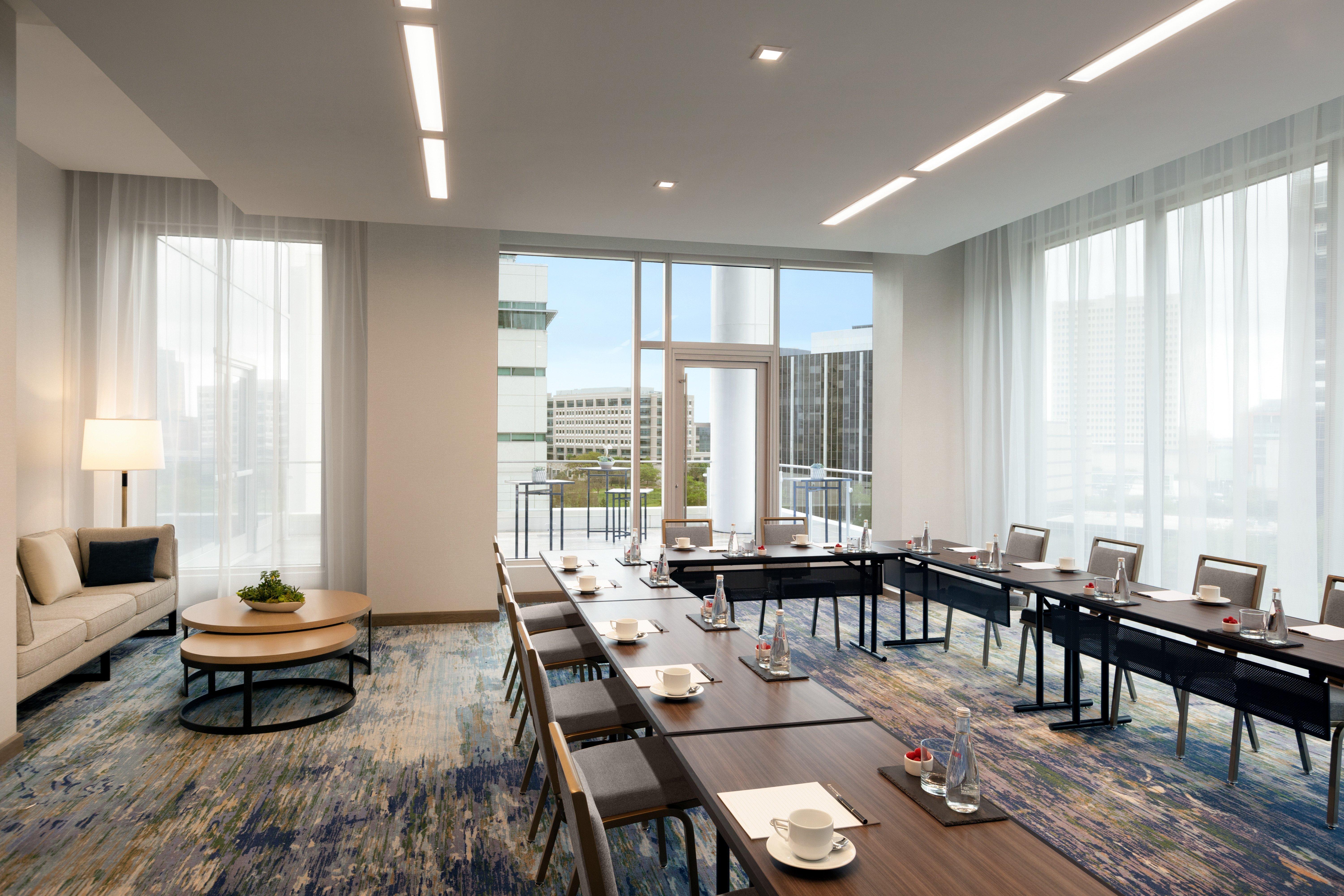 Hotel Intercontinental Houston By Ihg Esterno foto