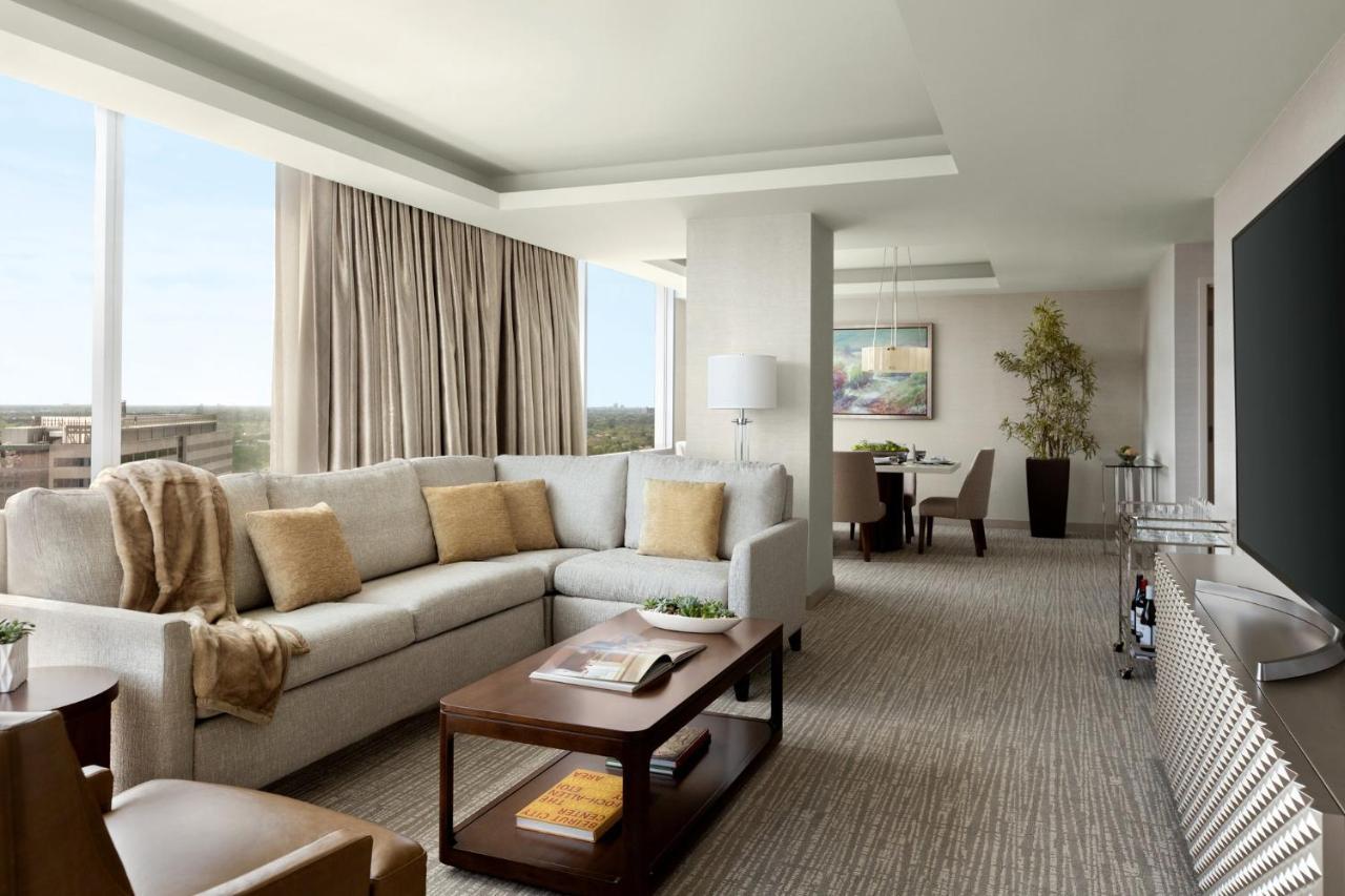 Hotel Intercontinental Houston By Ihg Esterno foto